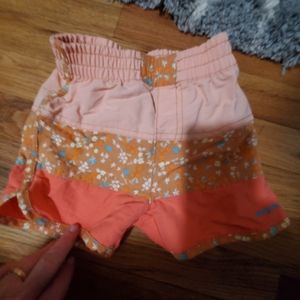 Patagonia 4t girl swim shorts peach orange floral